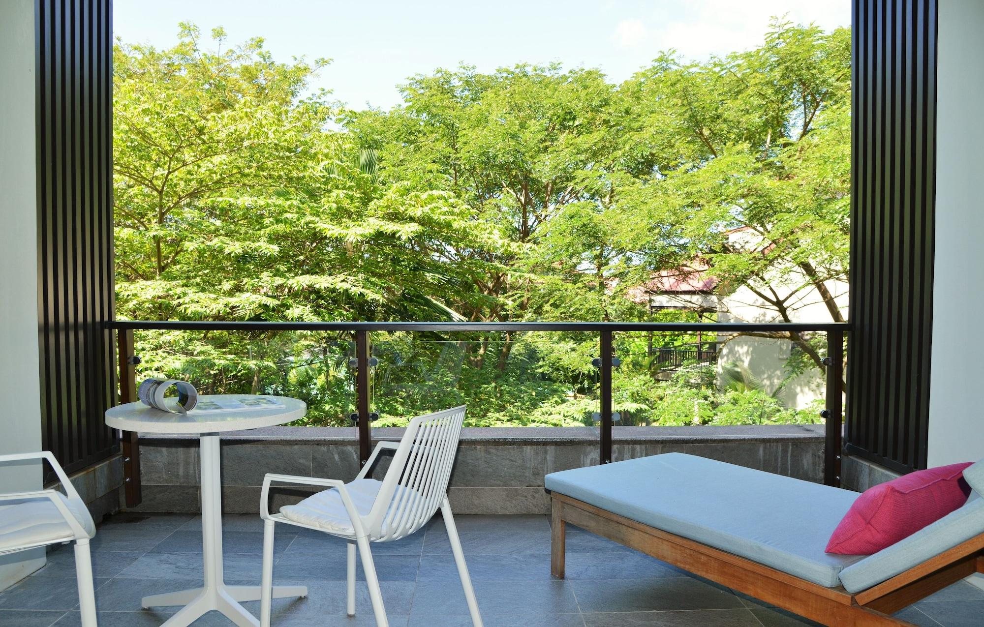 Eden Bleu Hotel Exterior foto